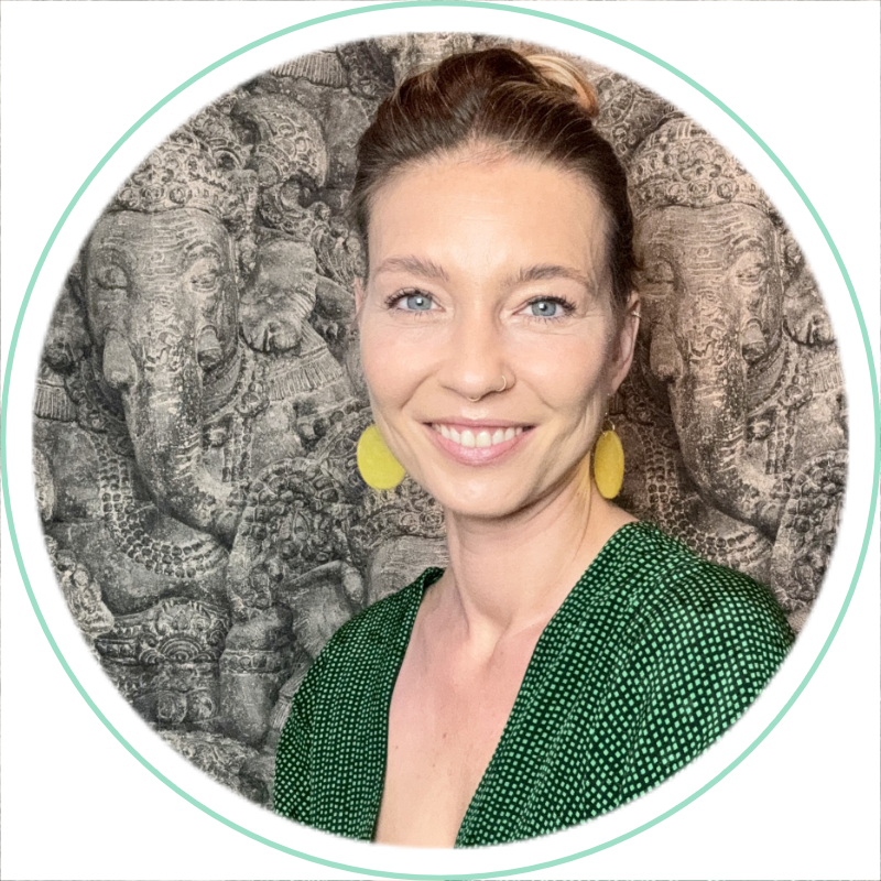 Anja Thiesbürger, Qi-Gong-Kursleiterin